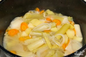 Картофельный суп-пюре с гренками - фото шаг 3