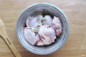 Курица в банке в духовке - фото шаг 4