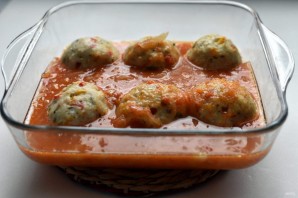 Индюшиные тефтели с рисом и перцем в томатном соусе - фото шаг 8
