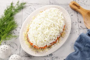 Салат Мимоза с сайрой