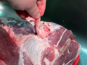 Запеченное мясо в духовке - фото шаг 2