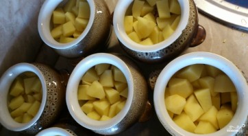 Тыква с мясом в горшочках - фото шаг 4