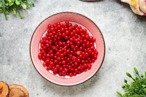 Конфитюр из черной и красной смородины - фото шаг 2