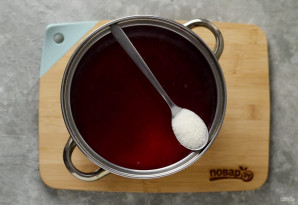 Сок из красной смородины на зиму - фото шаг 5