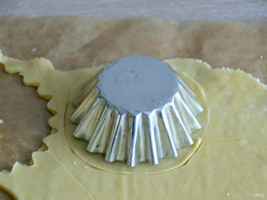 Пирожное "Корзиночка" с масляным кремом - фото шаг 5