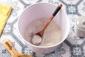 Булочки плюшки - фото шаг 4