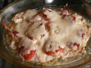 Куриная грудка с помидорами в духовке - фото шаг 3