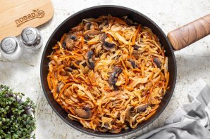 Капуста с грибами - фото шаг 9
