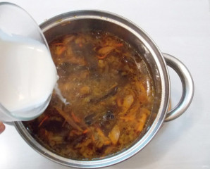 Сырный суп с сушеными грибами - фото шаг 9