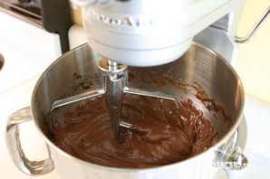 Шоколадный пирог со сливочным кремом - фото шаг 1