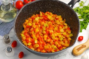 Икра кабачковая на сковороде - фото шаг 9