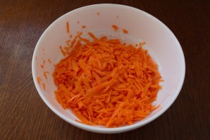 Салат с тертым сыром - фото шаг 1