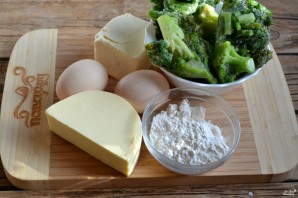 Запеканка из брокколи с сыром и яйцами - фото шаг 1