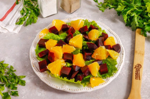 Салат из свеклы, апельсина и феты - фото шаг 4