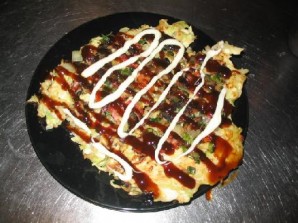 Японская пицца Окономияки (Okonomiyaki) - фото шаг 11