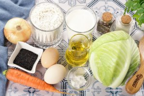 Заливной пирог с капустой на кефире - фото шаг 1