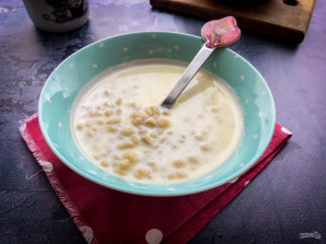 Молочный суп с перловкой - фото шаг 7
