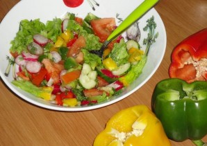 Овощной салат на скорую руку - фото шаг 7