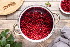 Компот из брусники Компот из брусники