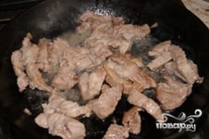 Мясо с кабачками и картофелем - фото шаг 1