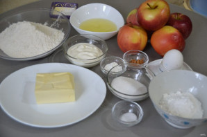 Яблочный пирог с меренгой - фото шаг 1