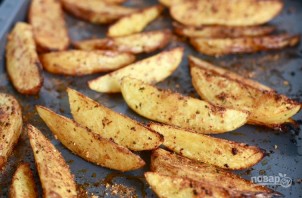 Хрустящий картофель, запеченный в духовке - фото шаг 2