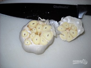 Запеченный чеснок в духовке - фото шаг 1