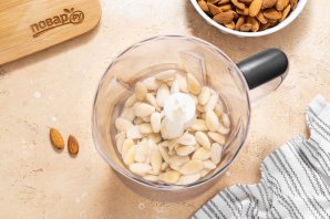 Йогурт из миндального молока - фото шаг 4