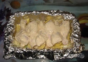 Куриная голень с картошкой в духовке - фото шаг 3