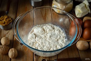 Кулич с орехами - фото шаг 4