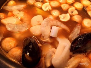 Суп с морепродуктами на овощном бульоне - фото шаг 4