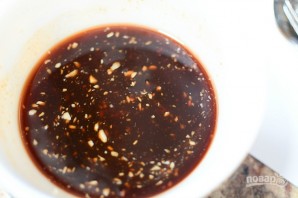 Куриная грудка в медово-чесночном соусе - фото шаг 2