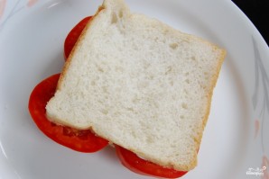 Бутерброд с помидорами - фото шаг 4