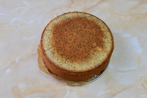 Маковый торт с консервированными персиками - фото шаг 7