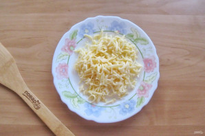 Салат из ветчины с сыром - фото шаг 5
