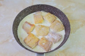 Рыба в сливках - фото шаг 7