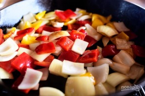 Жареные овощи с соевым соусом - фото шаг 2