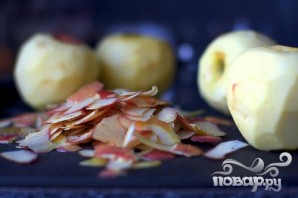 Перевернутый яблочный пирог с медом и имбирем - фото шаг 1