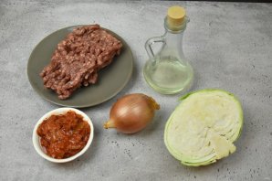 Начинка из фарша и капусты для блинов - фото шаг 1