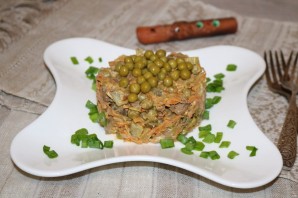 Салат из печени с горошком - фото шаг 9