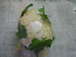 Крашеные яйца зеленкой (зеленые) - фото шаг 6