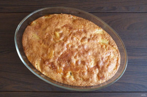 Сахарный пирог с яблоками - фото шаг 10