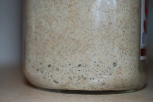 Бездрожжевая закваска для хлеба - фото шаг 2