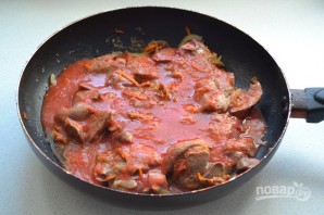 Куриная печень в томатном соусе - фото шаг 9
