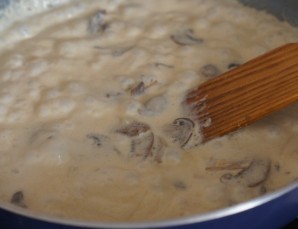 Паста с белыми грибами в сливочном соусе - фото шаг 2