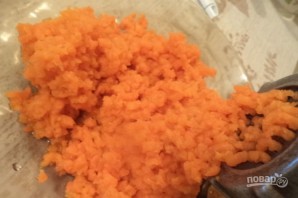 Манный пудинг из творога с морковью - фото шаг 2