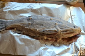 Рыба, запеченная под соусом в духовке - фото шаг 4