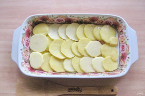 Пеленгас с картофелем в духовке - фото шаг 2
