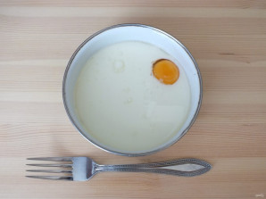 Тесто для вареников на молоке - фото шаг 3