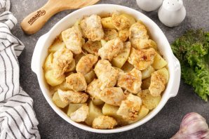 Куриная грудка, запеченная с картофелем - фото шаг 9